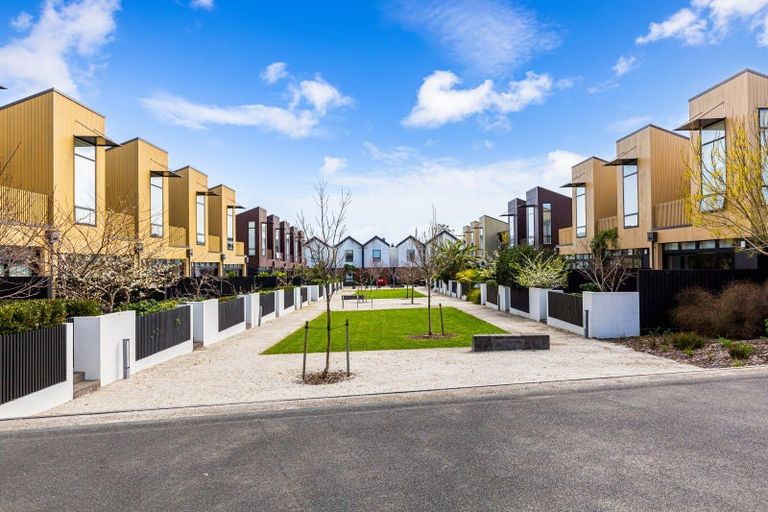 Photo of property in 1 Nevill Road, Hobsonville, Auckland, 0616