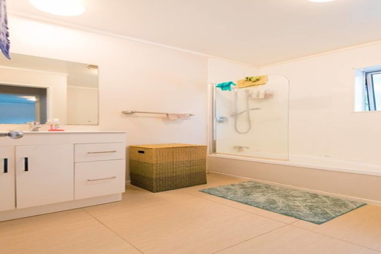 Photo of property in 53b Beatty Road, Pukekohe, 2120