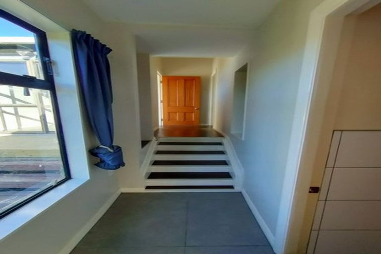 Photo of property in 23 Paremata Crescent, Paremata, Porirua, 5024