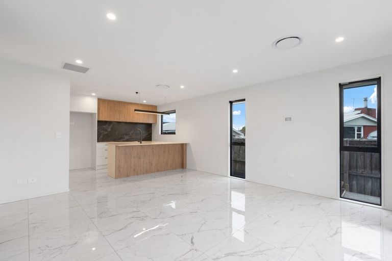 Photo of property in 3 Hodgson Avenue, Kaiapoi, 7630