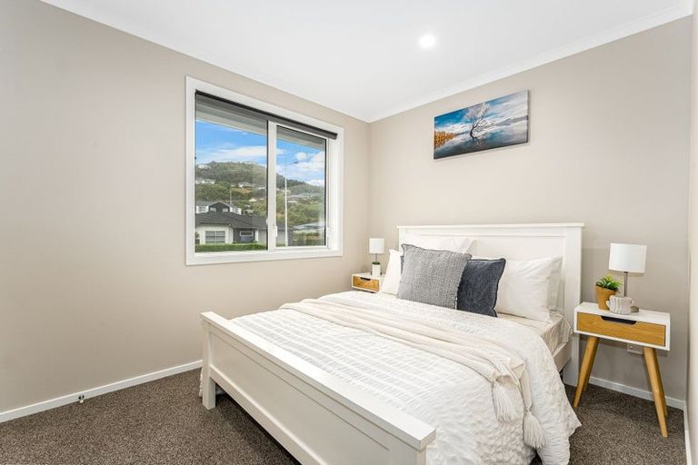 Photo of property in 15 Banks Boulevard, Whitby, Porirua, 5024