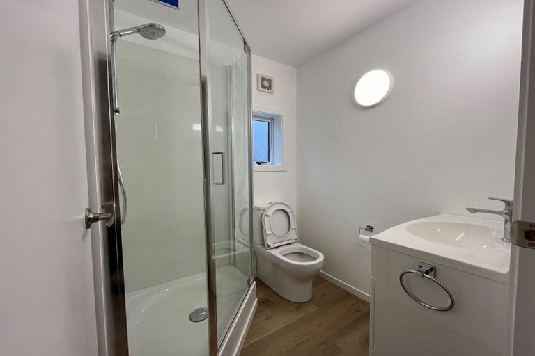 Photo of property in 25 Geoffrey Road, Torbay, Auckland, 0630