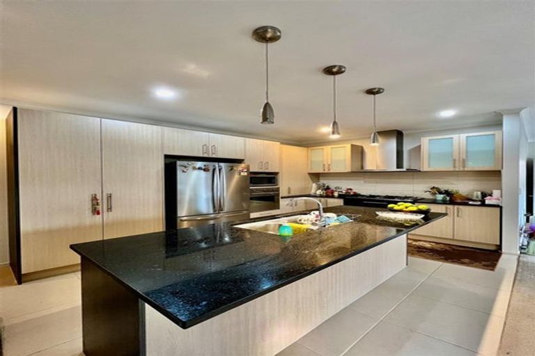 Photo of property in 27 Goh Place, Manurewa, Auckland, 2105