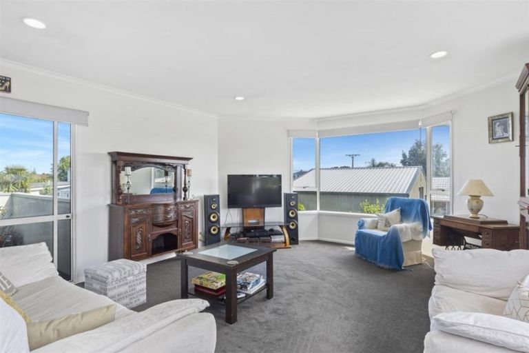 Photo of property in 222b Dickson Road, Papamoa Beach, Papamoa, 3118
