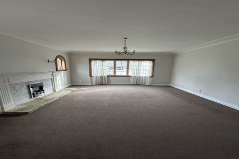 Photo of property in 227 The Parade, Island Bay, Wellington, 6023