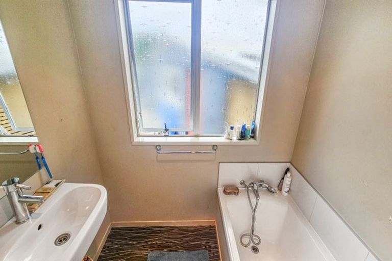 Photo of property in 95 King Street, Taradale, Napier, 4112