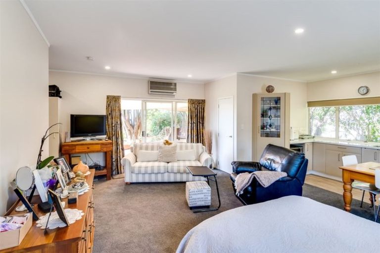 Photo of property in 787 Main North Road, Bay View, Napier, 4182