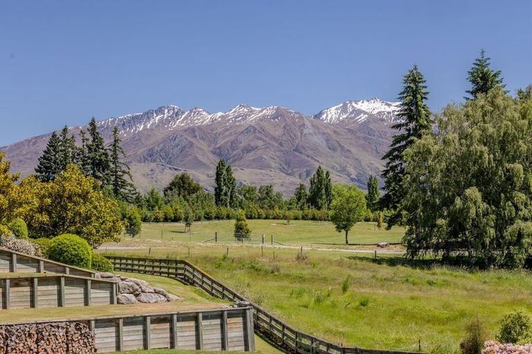 Photo of property in 90b Golf Course Road, Wanaka, 9305