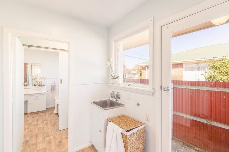 Photo of property in 146 Springs Road, Hornby, Christchurch, 8042