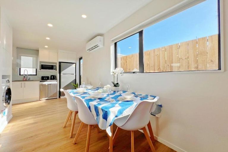 Photo of property in 321a Pakuranga Road, Pakuranga Heights, Auckland, 2010