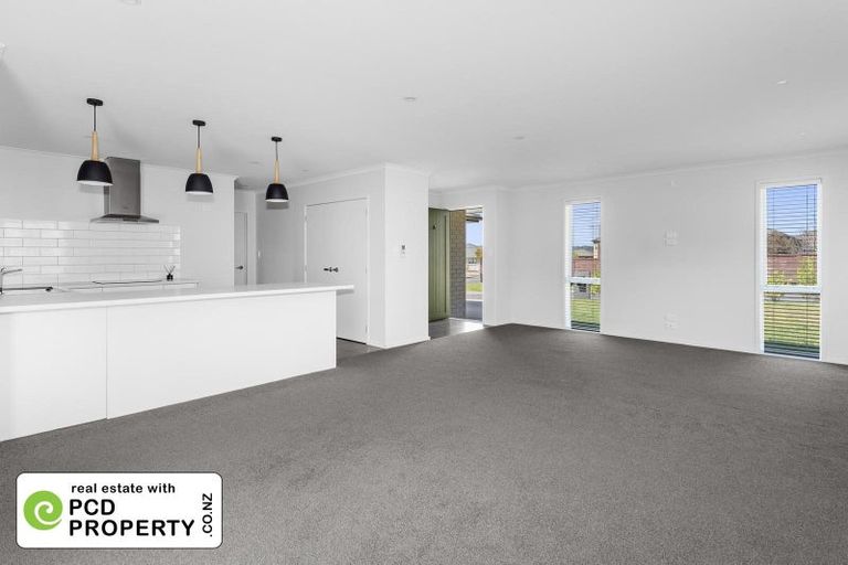 Photo of property in 2 Maru Lane, Te Kamo, Whangarei, 0112