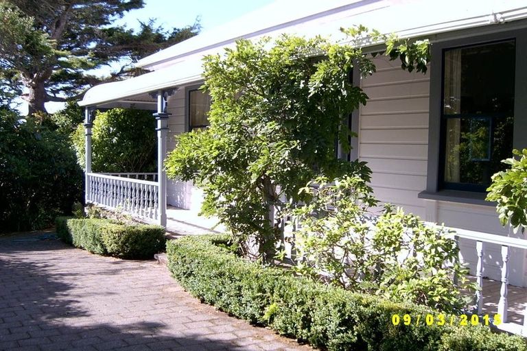 Photo of property in 6 Norfolk Street, Northland, Wellington, 6012