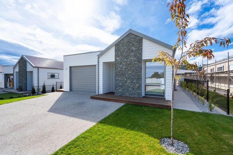 Photo of property in 8 Stables Lane, Mosgiel, 9092