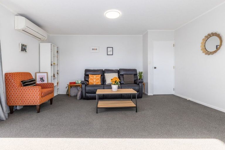 Photo of property in 10a Sunningdale Lane, Woodridge, Wellington, 6037