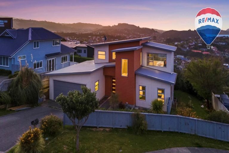 Photo of property in 137 Endeavour Drive, Whitby, Porirua, 5024