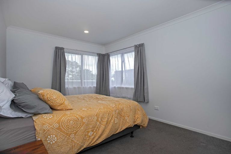 Photo of property in 1r Oceana Drive, Welcome Bay, Tauranga, 3175