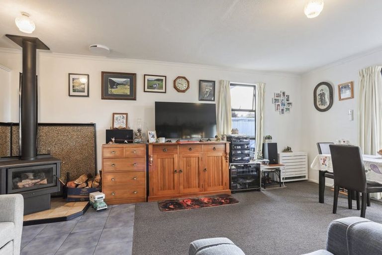 Photo of property in 4 Amberley Beach Road, Amberley, 7410