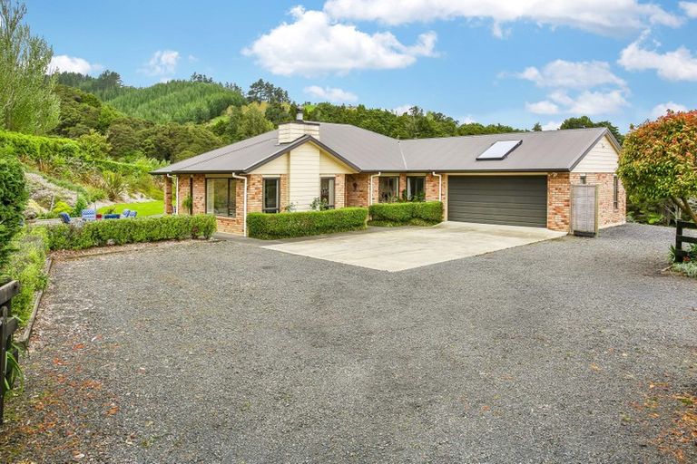 Photo of property in 275h Paparimu Road, Hunua, Papakura, 2583