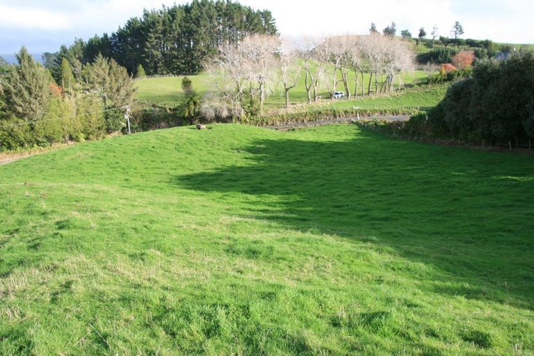 Photo of property in 562 Frankley Road, Hurworth, New Plymouth, 4371