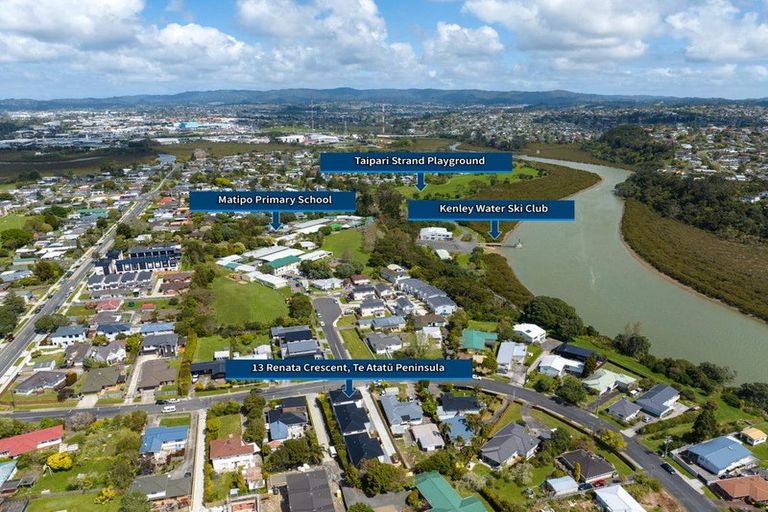 Photo of property in 13b Renata Crescent, Te Atatu Peninsula, Auckland, 0610