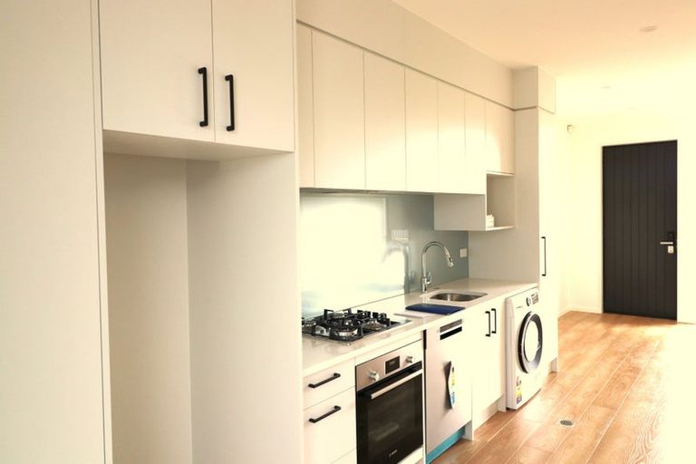 Photo of property in 41 Coronation Road, Papatoetoe, Auckland, 2025