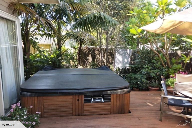 Photo of property in 47 Maugham Drive, Bucklands Beach, Auckland, 2014