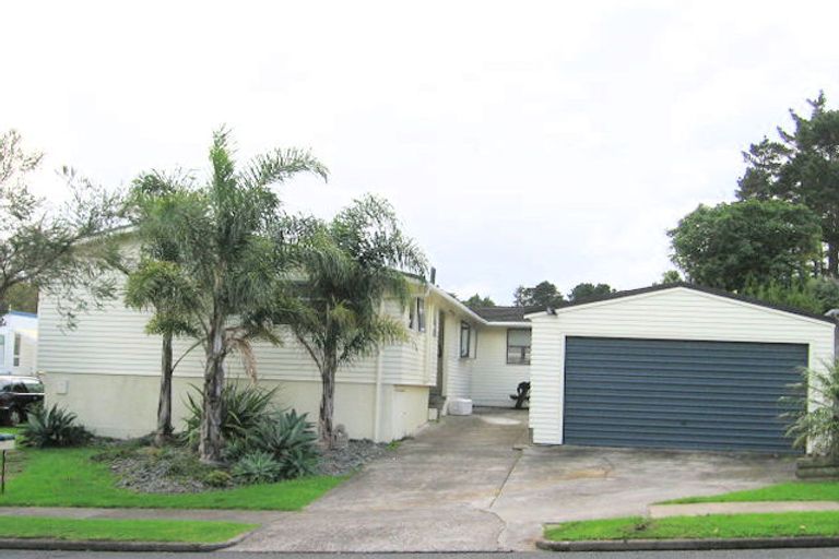 Photo of property in 20 Clovelly Road, Bucklands Beach, Auckland, 2012