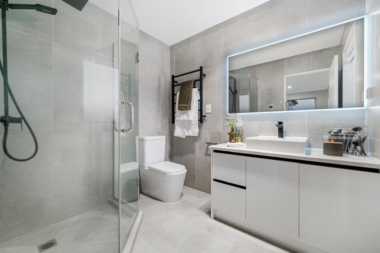 Photo of property in 40 Koropa Road, Flat Bush, Auckland, 2019