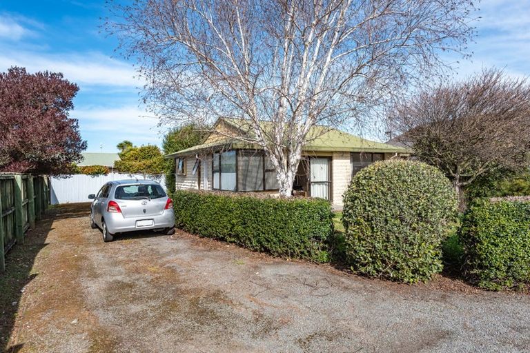 Photo of property in 2/195 Linwood Avenue, Linwood, Christchurch, 8011
