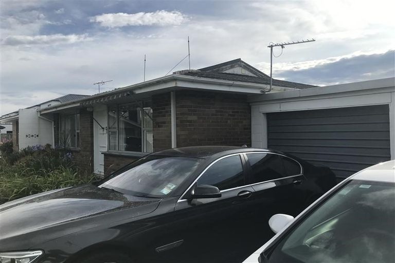 Photo of property in 3/94 Peverel Street, Riccarton, Christchurch, 8041