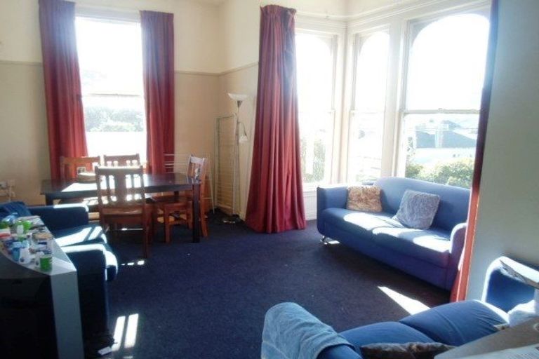 Photo of property in 182a Queen Street, Pukekohe, 2120