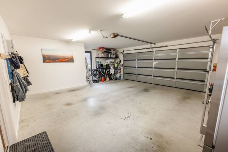 Photo of property in 42 Mcadam Drive, Jacks Point, Queenstown, 9371