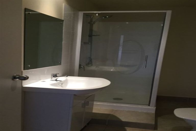Photo of property in 506a Barbadoes Street, Edgeware, Christchurch, 8013