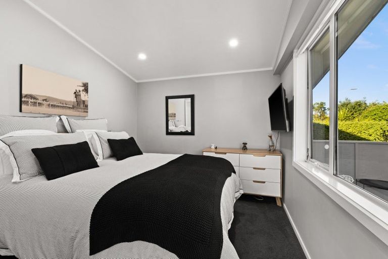 Photo of property in 264a-d Te Awa Avenue, Awatoto, Napier, 4110