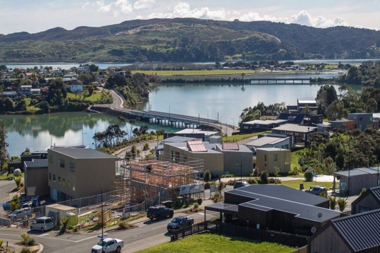 Photo of property in 26 Rangitahi Road, Raglan, 3225