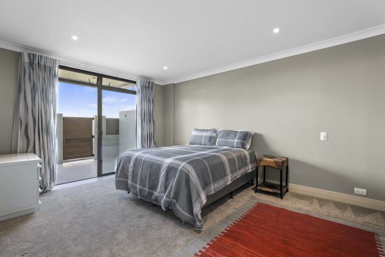 Photo of property in 88 Lake Terrace, Taupo, 3330
