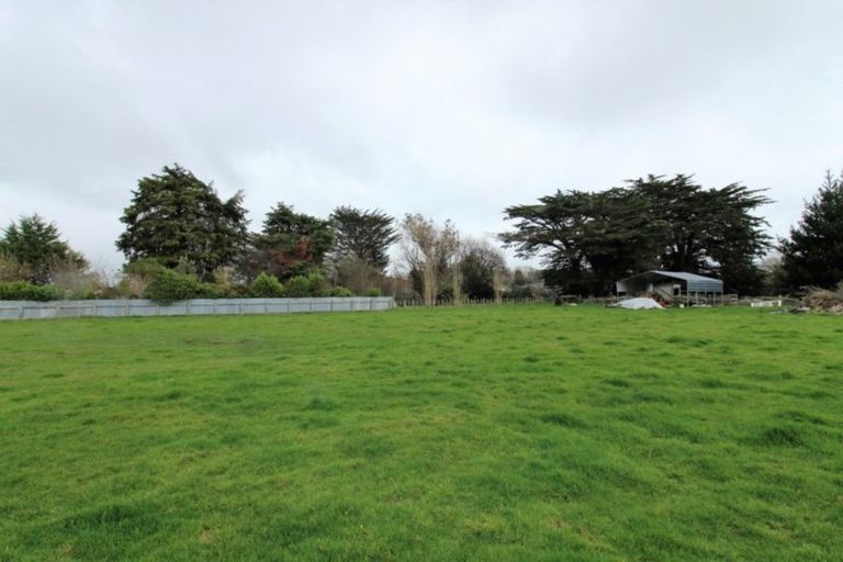 Photo of property in 19 Waitere Street, Marton, 4710