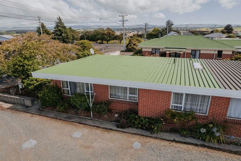 Photo of property in 19a Essex Street, Balclutha, 9230