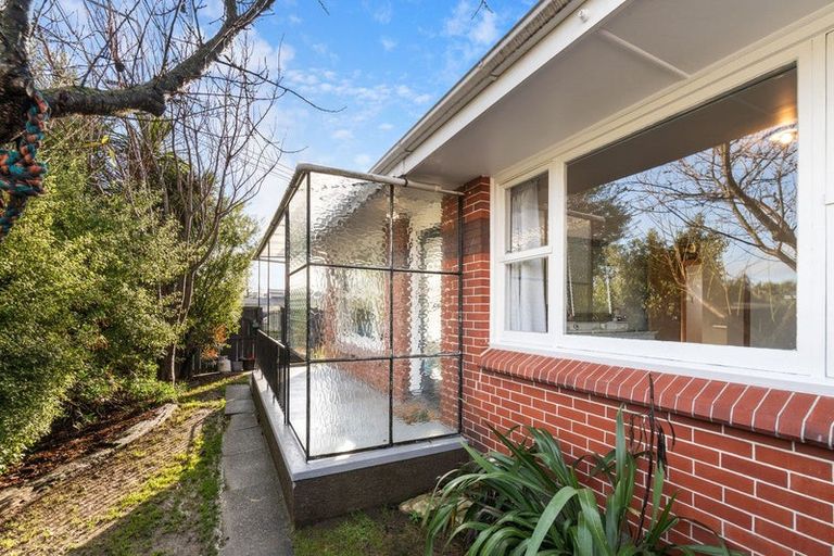 Photo of property in 178 Centaurus Road, Saint Martins, Christchurch, 8022