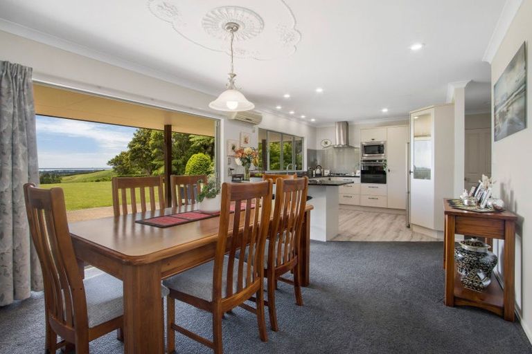 Photo of property in 281a Lund Road, Aongatete, 3178
