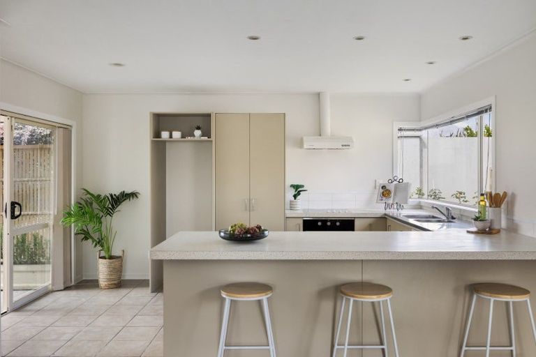 Photo of property in 3 Villa Way, Mount Maunganui, 3116