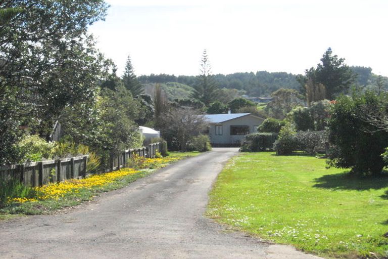 Photo of property in 16 Matapaua Bay Road, Opito Bay, Whitianga, 3592