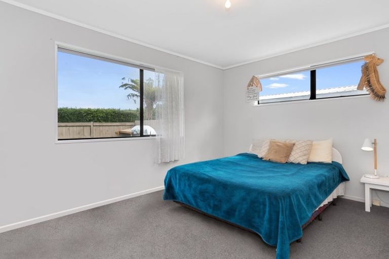 Photo of property in 27 Macloughlin Drive, Te Puke, 3119