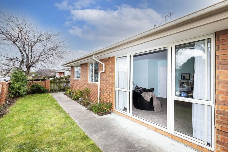 Photo of property in 11 Maronan Street, Woolston, Christchurch, 8023