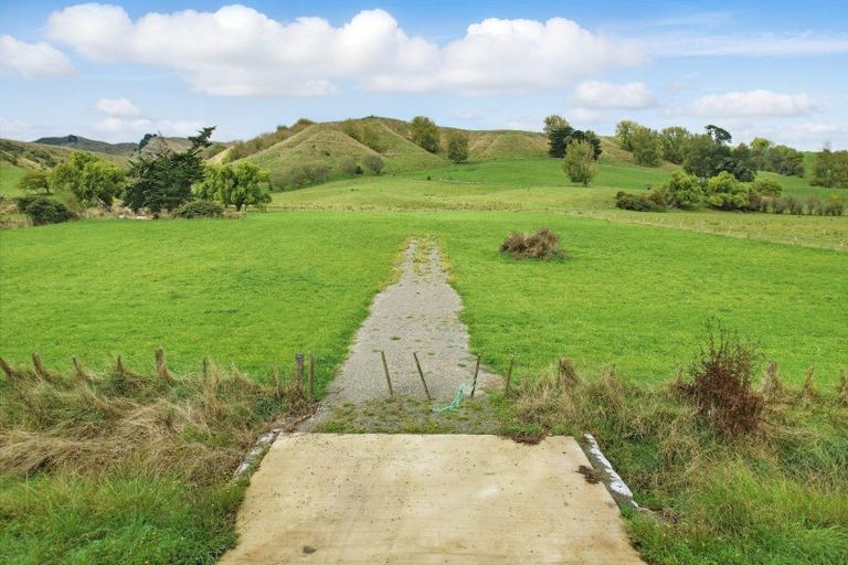 Photo of property in 204 Waituna Road, Pahiatua, 4982