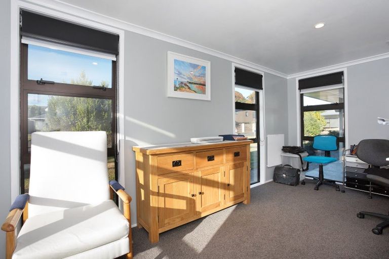 Photo of property in 2 Florence Place, Feilding, 4702