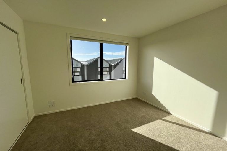 Photo of property in 10/21 Makomako Drive, Orewa, 0931