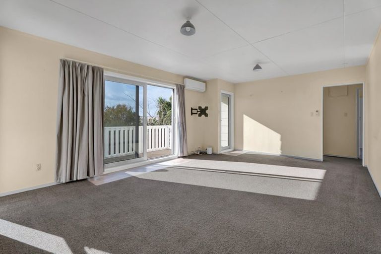 Photo of property in 16a Culzean Grove, Bell Block, New Plymouth, 4312