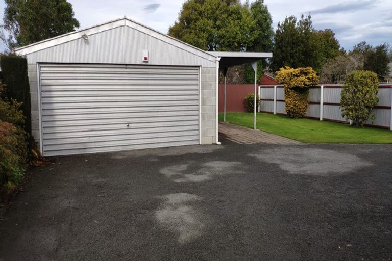 Photo of property in 91 Kendal Avenue, Burnside, Christchurch, 8053