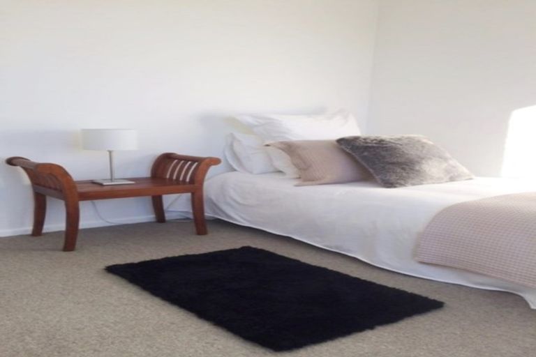 Photo of property in 12 Vogel Street, Levin, 5510